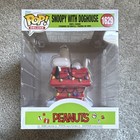 Funko Pop! Deluxe Peanuts Snoopy with Doghouse Vinyl Figure 1629