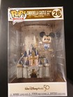 Funko Pop Town Cinderella Castle & Mickey Mouse 26 Disney World 50th Anniversary