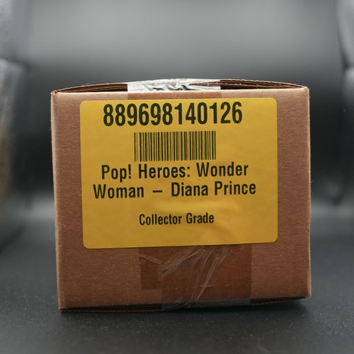 Funko Pop! Vinyl: Wonder Woman - Diana Prince - Collector Grade - #176