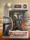 Funko Pop! Star Wars - The Mandalorian w/ Dark saber #663 w/free protector