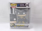 Brand New Yellow Lantern Batman 220 DC Super Heroes Funko Pop Figure