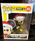 Holiday Mickey #455 Funko Pop, Disney