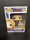 FUNKO POP ! CAPTAIN MARVEL 435 HOT TOPIC EXCLUSIVE CAPTAIN MARVEL DB7