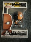 Funko POP! Heroes Hot Topic Exclusive Batman Deathstroke #386.  Missing Window