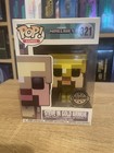 Funko Pop 321 Steve In Gold Armor  Minecraft  mojang boxed figure exclusive rare