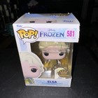 Funko Pop 581 Exclusive Gold FROZEN ELSA Vinyl Figure with Pin