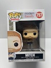 Funko Pop! Vinyl: Television Modern Family - Mitch #757