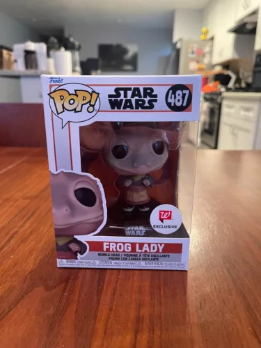 Funko POP 2021 Star Wars The Mandalorian Frog Lady #487 Walgreens