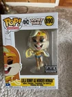 Funko Pop!-ANIMATION-DC LOONEY TUNES-80 YEARS OF BUGS-LOLA BUNNY AS WONDER WOMAN