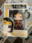 Funko Pop! DC Superheroes Wonder Woman #08