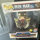 Funko Pop! Deluxe: Marvel -Iron Man with Gantry (Glows in the Dark) #905