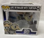 Funko Pop! Deluxe: Star Wars - Luke Skywalker with Tauntaun #366