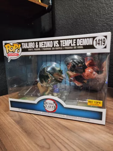 Funko POP! Demon Slayer - Tanjiro & Nezuko vs. Temple Demon #1419 HOT TOPIC EXC.