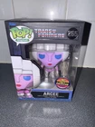 Funko Pop! Digital Arcee  #265 - Transformers - Ltd Edition + Pop Protector