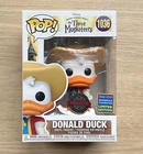 Funko Pop Disney The Three Musketeers Donald Duck WonderCon #1036 + Protector
