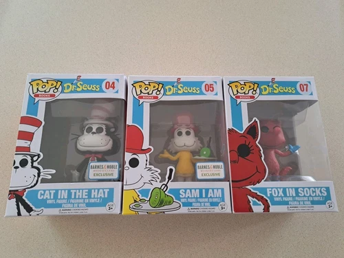 Funko Pop Dr. Seuss Cat In The Hat & Sam I Am (flocked BN exclusives), Fox Socks