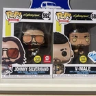 Funko POP EXCLUSIVES  Johnny Silverhand V-Male Cyberpunk 2077 (GLOW IN THE DARK)