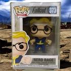 Funko Pop! Fallout #373 Nerd Rage Vinyl Figure w/ Protector