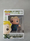 Funko Pop Games 99 Fallout Adamantium Skeleton Vault Boy