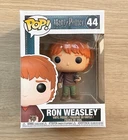 Funko Pop Harry Potter Ron Weasley With Scabbers #44 + Free Protector