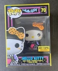 Funko Pop! Hello Kitty Sanrio #70 Hot Topic Exclusive NEW
