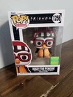 FUNKO POP Hugsy The Penguin Friends 1256 SDCC Shared Exclusive w/ Protector