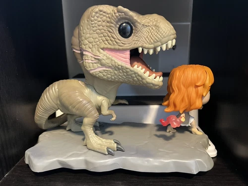 Funko Pop! Moments: Claire With Flare - Walmart (WMT) (Exclusive) #1223 OOB