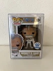 Funko POP! One Piece 1850 Monkey D. Garp Funko Exclusive + Free Protector