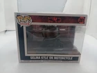 Funko Pop! Rides: DC Universe - Selina Kyle on Motorcycle #281