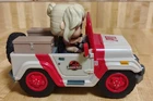Funko POP! Rides: Park Vehicle #39 - Jurrasic Park Dinosaur Jeep Ellie Sattler