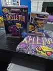 Funko Pop! Skeletor Masters of the Universe MOTU GITD Figure (XL) T-shirt New