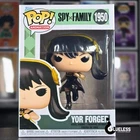 Funko Pop! Spy x Family: Yor Forger #1950 And Pop Protector