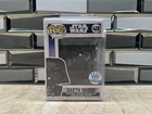 Funko Pop! Star Wars - Darth Vader Fist Pose - Funko Shop Exclusive + PROTECTOR
