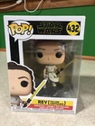 Funko Pop! Star Wars Rey (Yellow Lightsaber) 432
