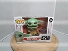 Funko Pop! Star Wars - The Child Concerned 384 - The Mandalorian Special Edition