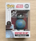 Funko Pop Star Wars The Last Jedi Resistance BB Unit #211 + Free Protector