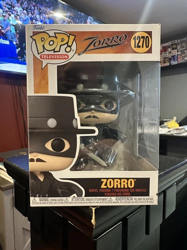Funko Pop! Television Zorro - Zorro #1270 (comes with protector)