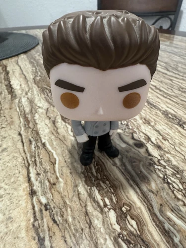 Funko pop The Twilight Saga Edward Cullen. #320   No Box
