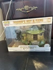 Funko Pop! Town: Harry Potter - Hagrid's Hut with Fang #8