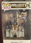 Funko Pop Town: Walt Disney World 50th Cinderella Castle And w/ Mickey Mouse #26