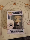 Funko Pop! Vinyl: DC Comics - DR. Harleen Quinzel (Exclusive) #252