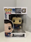 Funko Pop! Vinyl: DC Universe - Superman #207