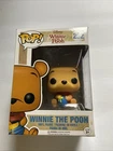 Funko Pop! Vinyl: Disney - Winnie the Pooh (Seated) #252