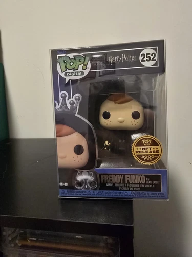 Funko Pop! Vinyl: Harry Potter - Freddy Funko as Death Eater Digital Release 252