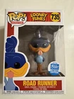 Funko Pop! Vinyl: Looney Tunes - Road Runner #735 - Funko Shop w/protector