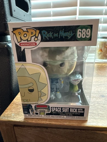 Funko Pop! Vinyl: Rick and Morty - Space Suit Rick with Snake #689