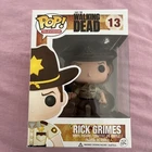 Funko Pop Vinyl - RICK GRIMES #13 The Walking Dead includes Pop Protector
