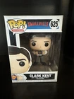 Funko Pop! Vinyl: Smallville - Clark Kent #625 W/ Protector