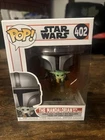 Funko Pop! Vinyl: Star Wars - The Mandalorian with the Child #402