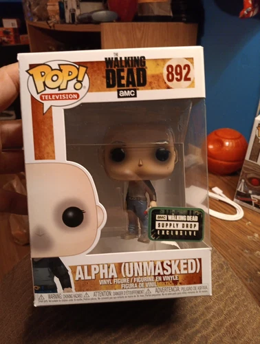 Funko Pop! Vinyl: The Walking Dead - Alpha (Unmasked) - AMC (Exclusive) #892